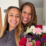 Nia Sioux with her mother Holly Frazier