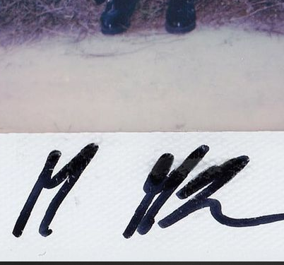 Mark McKenna signature