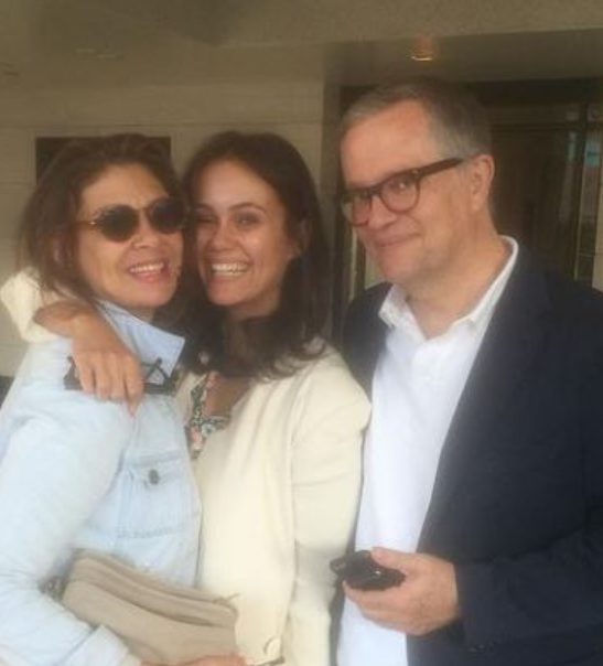 Dina Shihabi with her father and mother