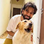 Nakuul Mehta with his pet dog