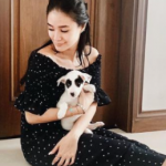 Heart Evangelista with her pet dog pic