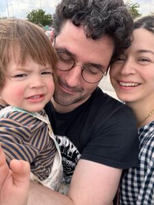 Julia Chan son Henry