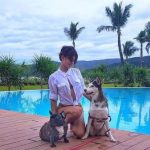 MJ Lastimosa with her pet dogs