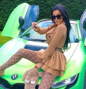 Chloe Khan : Bio, family, net worth