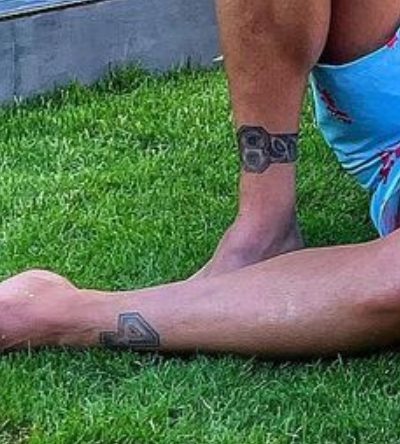 Gökhan Çıra's leg tattoos