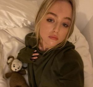 Lola Ray Facinelli - Peter Facinelli's Daughter | Know About Her