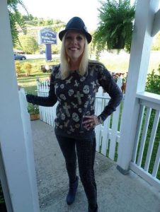 Discover Dolly Parton's Sister Freida Estelle Parton: An Insightful