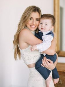 Reagan Howard with her son Knox
