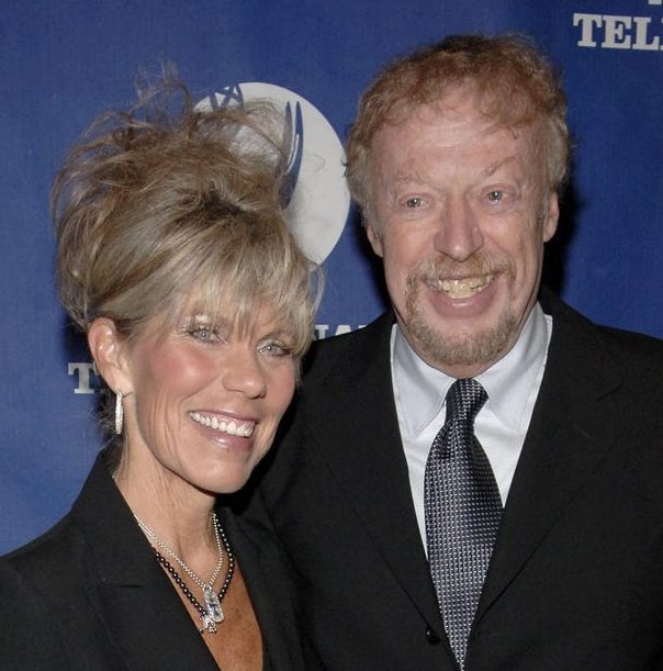 Phil Knight with his wife Penny Knight