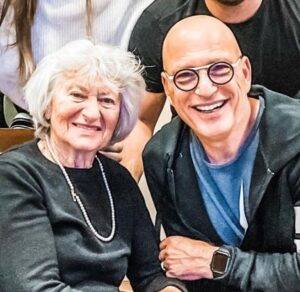 Howie Mandel with mother Evy Mandel