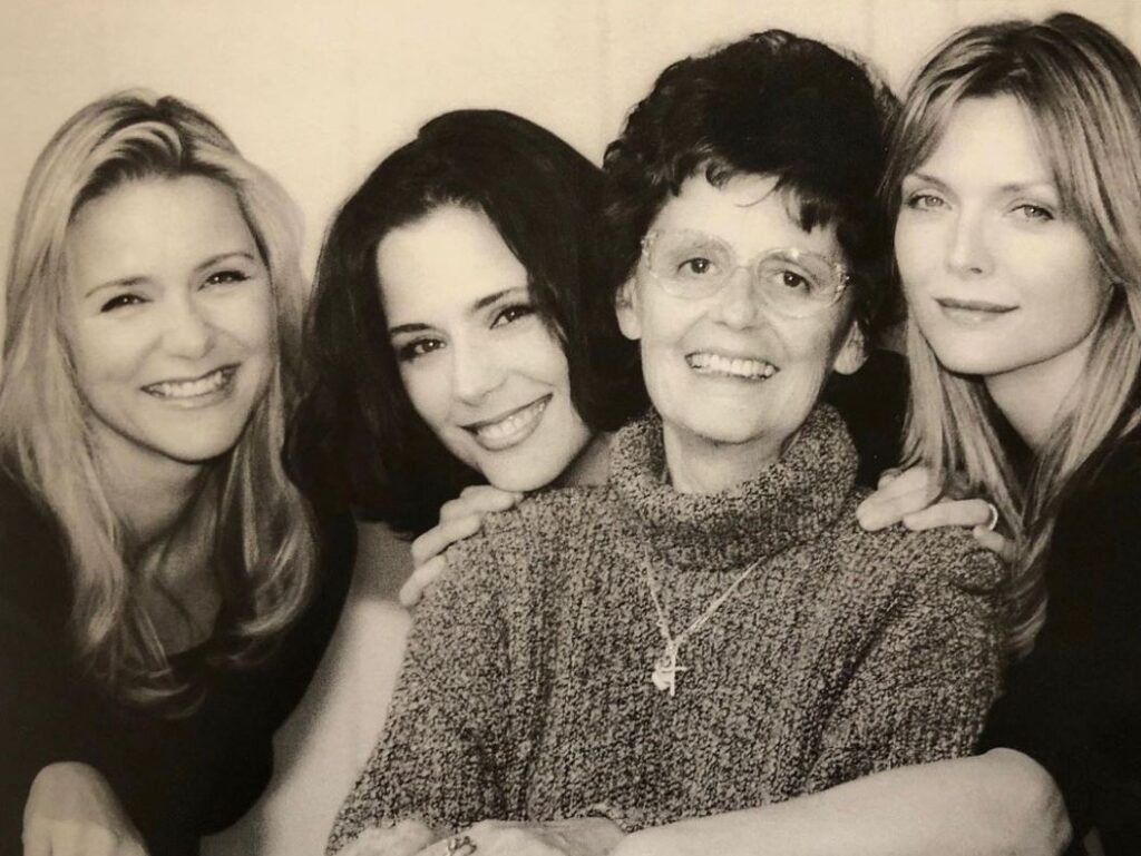 Michelle Pfeiffer with mother Donna and sisters Dedee and Lori