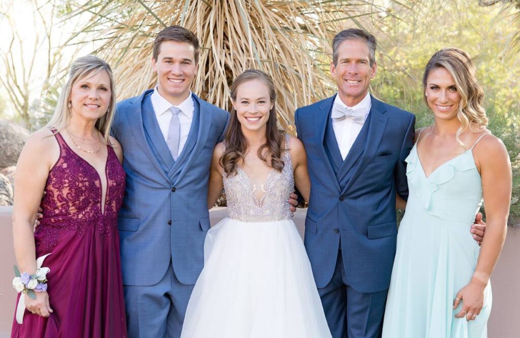 Valarie Allman and his family in brother Kevin's marriage