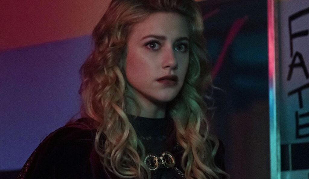 Lili Reinhart as Grace Town in Chemical Hearts