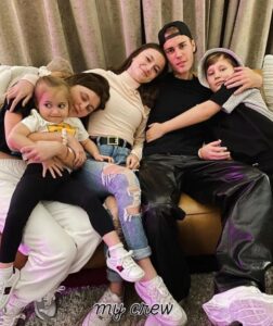 Justin Bieber with siblings