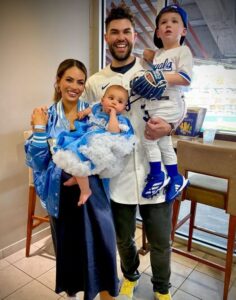 Eric Hosmer with wife and kids