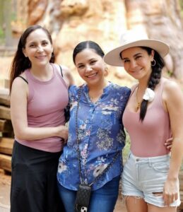 Martha Cervantes with daughters Miriam and Martha