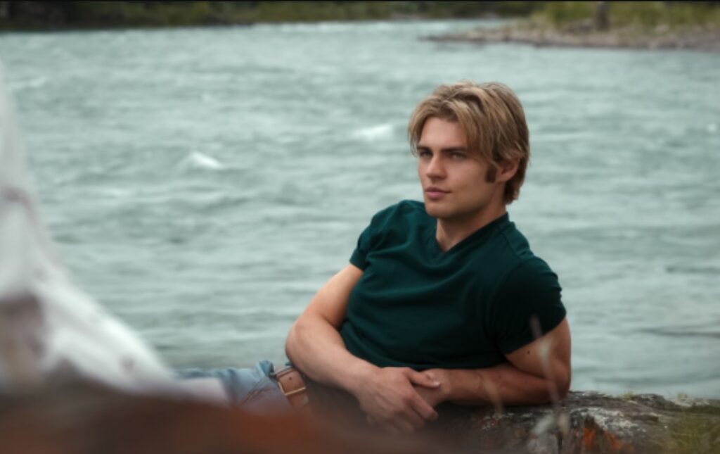 Noah Lalonde in My Life with the Walter Boys