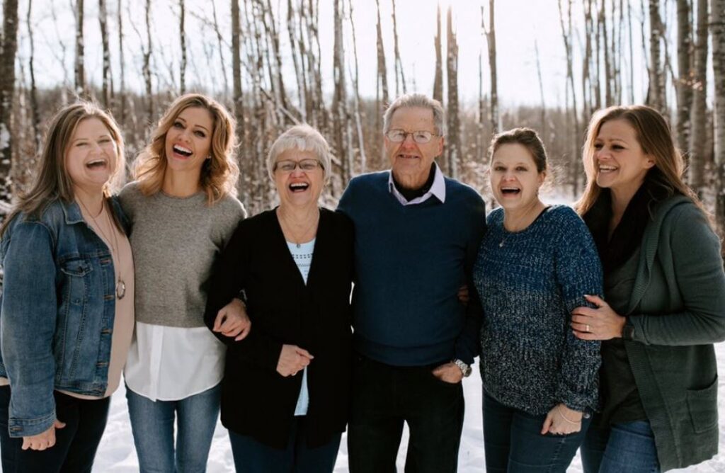 Tricia Helfer family