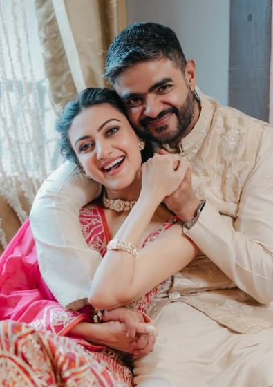 Siddharth Chopra with his wife Neelam Upadhyaya